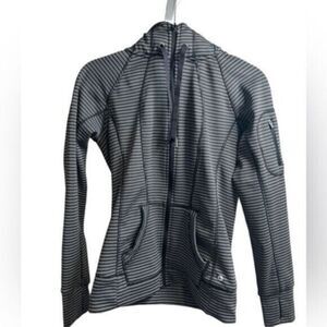 EUC 90 Degrees by Reflex Black White Micro Stripe Athletic Yoga Zip Jacket - SM
